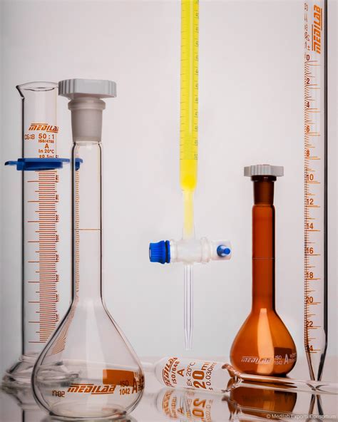 Scientific Laboratory Glassware Manufacturer And Supplier Medilab