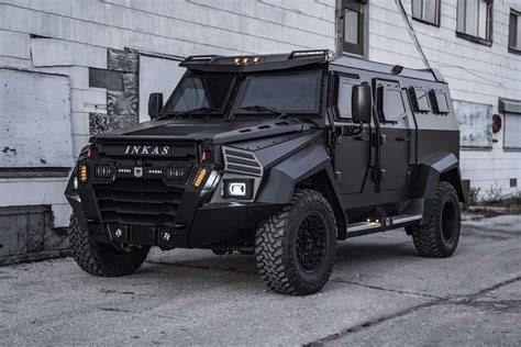 Pin By Jorge Chimely On Suvs Blindados Armored Vehicles Vehicles