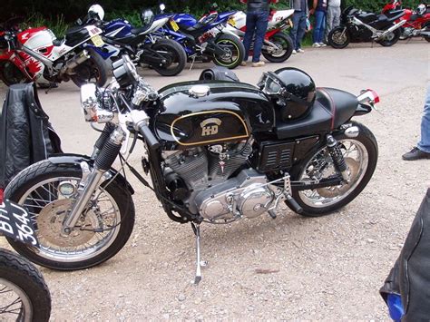 Cafe racer design source hybrid kt675 @caferacerdesign specs donor: Official Sportster Cafe Racer Picture Thread - Page 5 ...