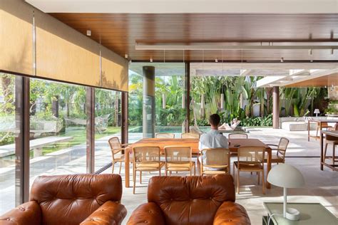 Home Designing A Brazilian Summer House With Tropical Flourishes