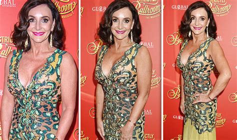 Strictly Come Dancing Shirley Ballas Flaunts Cleavage In Daring Gown
