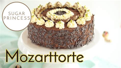 Köstliche Mozarttorte mit Schokolade, Nougat und Pistazien selber ...