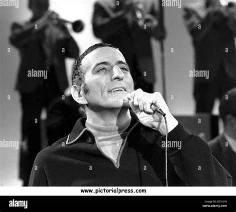 Tony Bennett Us Singer In 1956 Stock Photo Alamy
