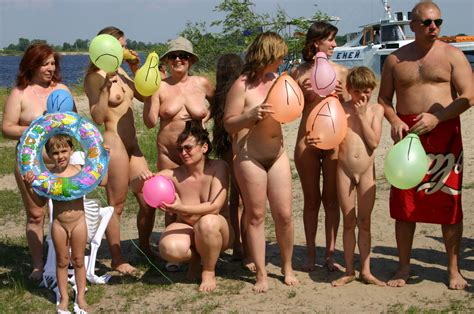 Kiev Balloon Fun Jamboree Nudist Photos Mb On Nudist Base Xyz