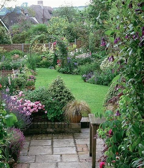 50 Beautiful Yard Landscaping Ideas And Small Garden Designs