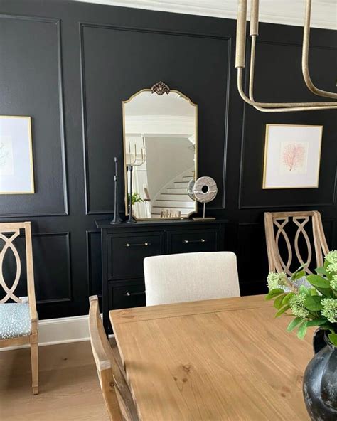Dining Room With Black Picture Frame Molding Soul And Lane