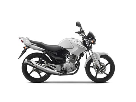 Замена штатной резины yamaha ybr 125. 2010 Yamaha YBR 125 Details and Photos Released ...