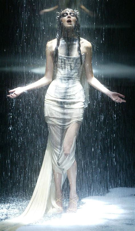 A Tribute To Alexander Mcqueen 7 Most Memorable Collections What