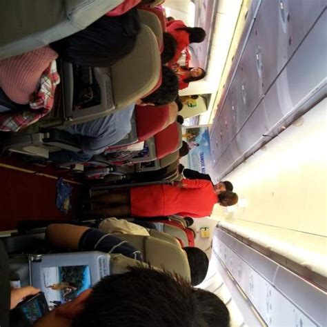 10kg (15kg for business class travellers). Review: Air Asia Sydney to Kuala Lumpur Malaysia - D7 223 ...
