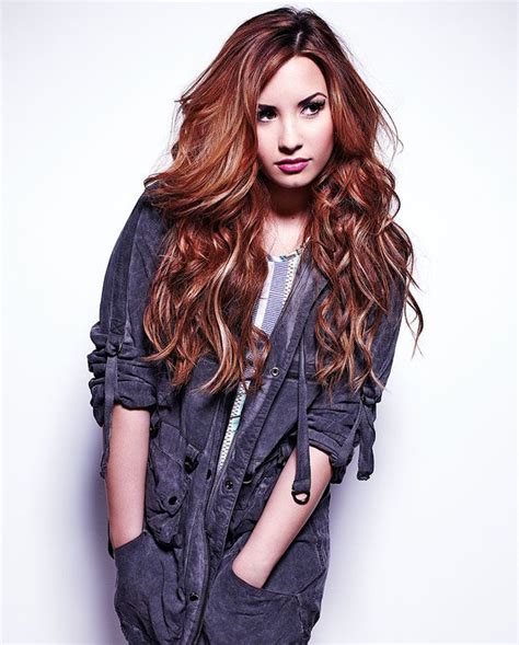 Demi Lovato Hair Styles Demi Lovato Ombre Hair Color
