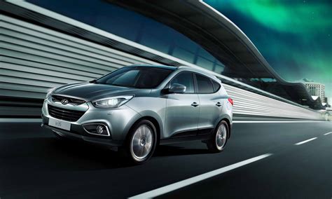Hyundai new zealand seems to think so, as we headed to the launch of their new compact suv, the venue. Hyundai ix35 India launch, price, pics, specs, details