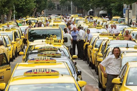 Report Bkk Takes Over Supervision Of Taxi Drivers Bbj