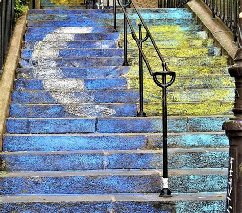 Les escaliers de Montmartre en couleurs... - Montmartre secret