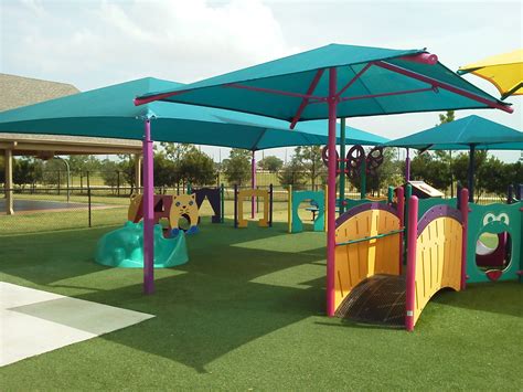 20 X 38 Rectangular Playground Shade With 8 Eave From Dunrite