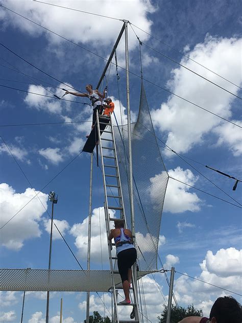 Lone Star Trapeze2 The Unconventional Millennial