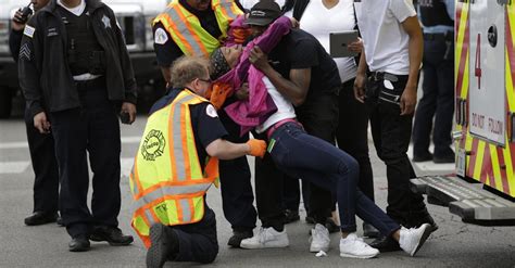 140 Are Arrested In Gang Raids In Chicago The New York Times