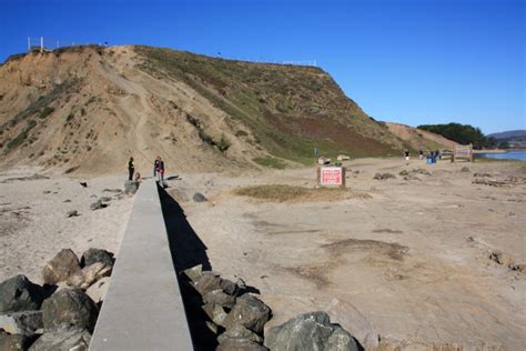 Now geologists mapping the ocean floor have revealed the. Mavericks Beach, Half Moon Bay, CA - California Beaches