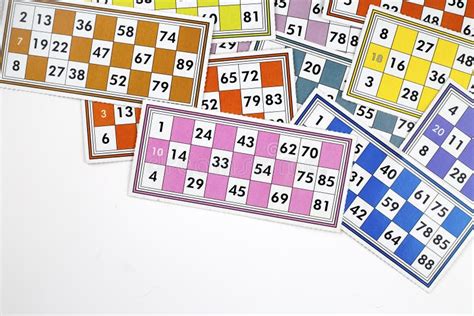Tarjetas De Juego Coloridas Del Bingo Foto De Archivo Imagen De éxito