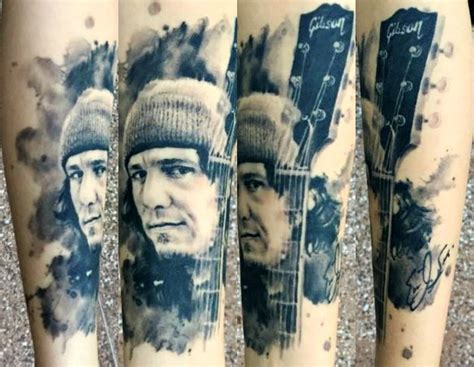 In remembrance of the great singer/songwriter elliott smith. All healed Elliott Smith Tattoo =] | Piercings, Smith