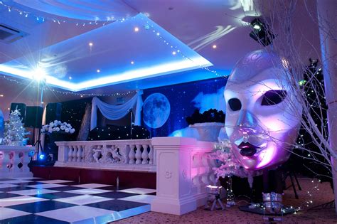 10 stylish masquerade party ideas for adults 2023