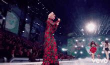 Please rate the gif image. Fat Lady Singing GIFs | Tenor