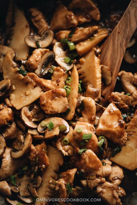 Chinese recipes and eating culture. Mushroom chicken (Panda Express style) - The dish is very ...