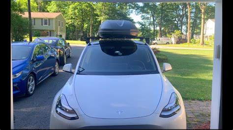 Using Thule Pulse 615 On Tesla Model Y Guide To Compatibility