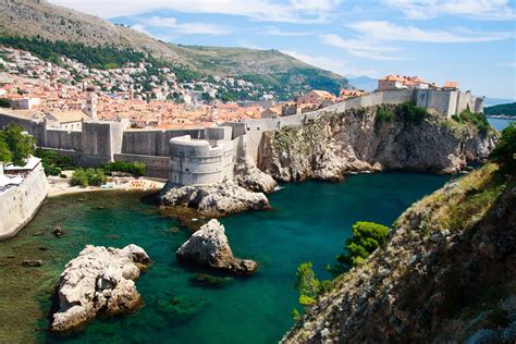 Koe kroatia idyllisellä unelmien kaupunkilomalla. Dubrovnik || Croatia - Weirdly Beautiful Places # 5 ...