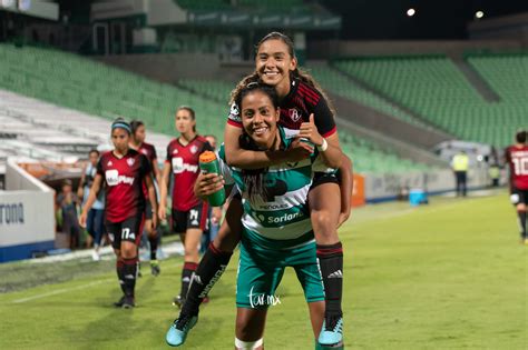 Head to head statistics and prediction, goals, past matches, actual form for liga mx. Zellyka Arce, Arlett Tovar, Santos vs Atlas jornada 8 ...