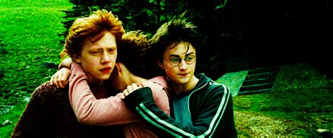 It gave so much to the film itself and if listened to as an independent piece it still spreads the same magic. 12 Cosas Que Sólo Entiendes Si Has Hecho De Aguantavelas ...