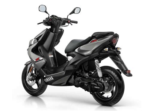 Yamaha Aerox 2018 Precio Ficha Tecnica Opiniones Y Prueba