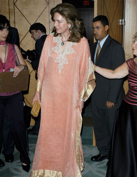 The Most Glamorous Caftan Moments Kaftan Designs Fashion Moroccan Fashion