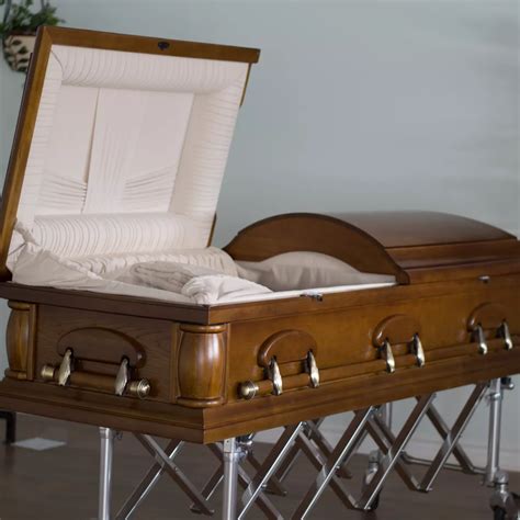 Coffins And Caskets Why Invest In Pre Paid Funeral Caskets