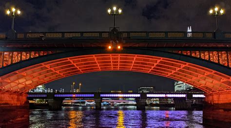 River Thames Bridges To Have A Platinum Jubilee Light Show