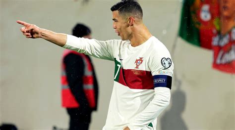 Cristiano Ronaldo Feliz Novamente Com A Seleção De Portugal Flynewspt