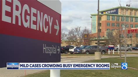 COVID-19 surge contributes to long emergency room waits – WOODTV.com
