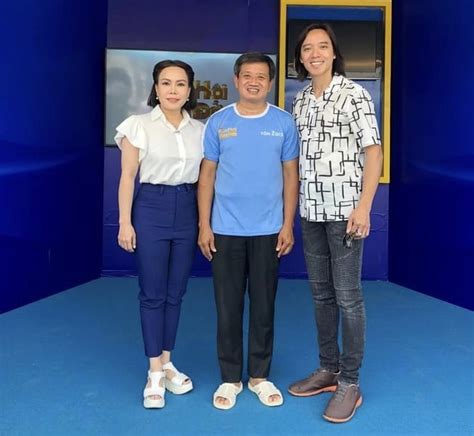 Được biết, khi chạy xe cứu thương chở bệnh nhân. Việt Hương tặng 1,7 tỷ cho ông Đoàn Ngọc Hải mua xe cứu ...
