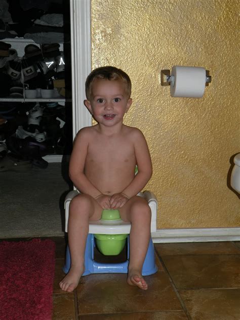 Tips For Potty Training Boys To Poop Baby Peeing On Potty
