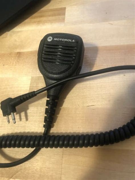 Motorola Pmmn4013a Remote Speaker Wired Professional Microphone For