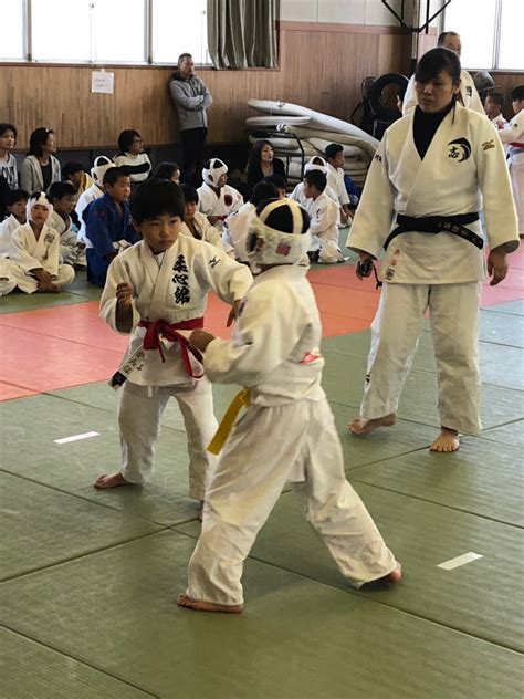 Jūdō is a modern martial art and combat sport created in japan in 1882 by kano jigoro. 合同練習 柔道 | 淡路の木型屋さんのブログ