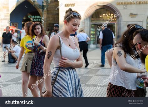 Prague Czech Republic July 1 Two Girls And The Street Vendor On