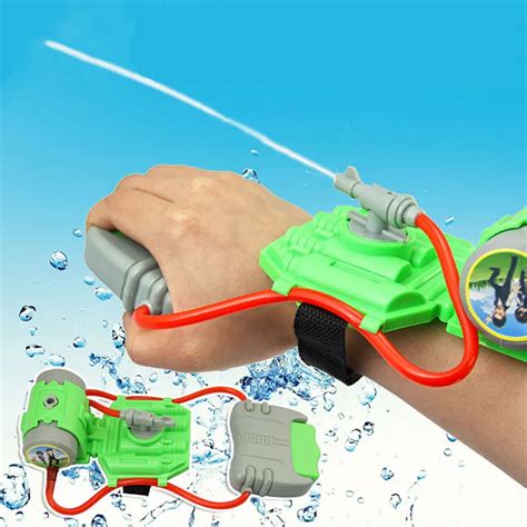 315cm Outdoor Plastic Wrist Water Gun Toy Water Sprinkling Water Pistol Shooter For Swimming