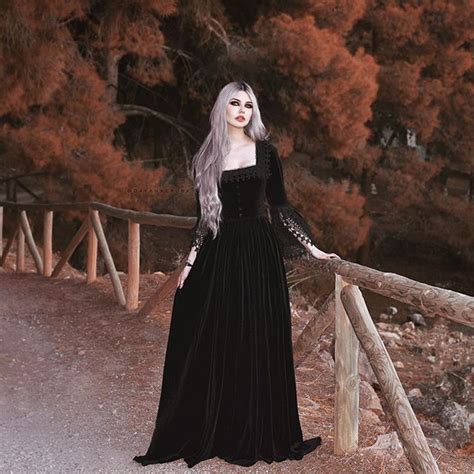 Dayana Crunk 🌔 Beautiful Goth Girl 🌔 Gorgeous Goth Beauty In 2019