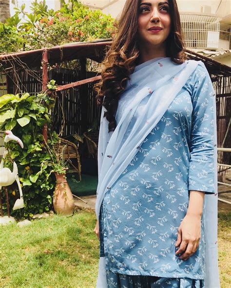 Image May Contain 1 Person Standing And Outdoor Desi Girl Image Pakistani Outfits Indian
