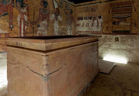 An Exact Replica Of The Tomb Of Tutankhamun A T To Egypt On The