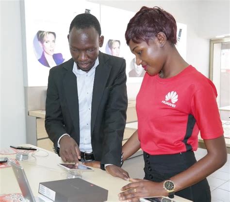 Huawei Unveils Latest Flagship ‘mate 9 In Uganda