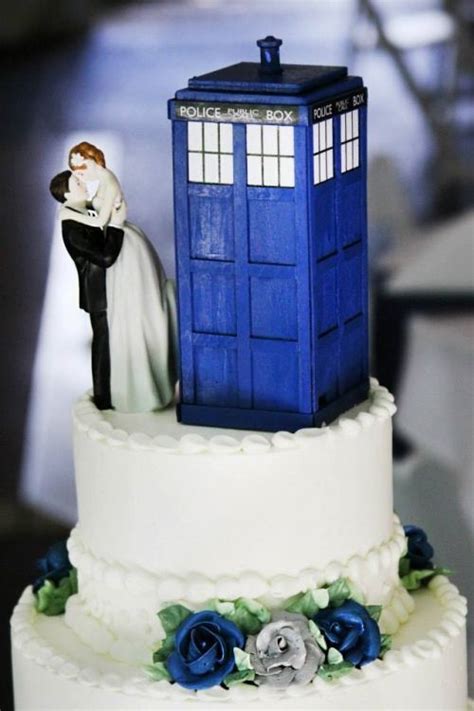 Beautiful Doctor Who Tardis Wedding Cake Topper Dr Who Wedding