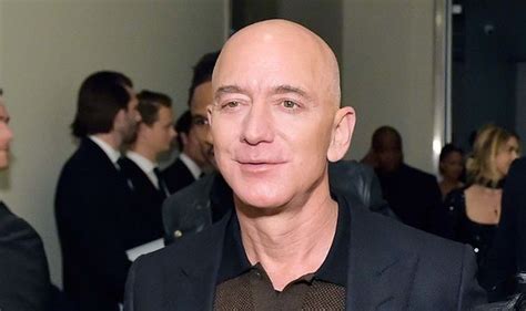 Amazon founder and ceo jeff bezos has announced he'll be stepping down in q3, with current head of amazon web services andy jassy taking over. Bill Gates latest: Microsoft co-founder announces he is stepping down from board | World | News ...