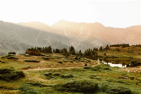 Loveland Pass Colorado - The Complete Local's Guide