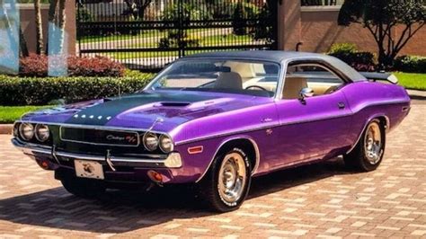 Samochód dodge challenger śliwka rok 1970 # 9